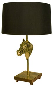 Cómo expresar tu gusto por la equitación al interior de tu departamento